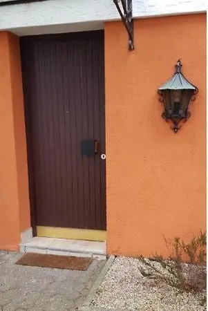 Ferienwohnung Rheinhohe * 雷马根